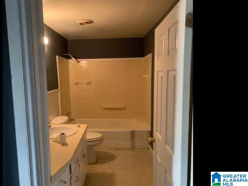 1133 Pike Road Birmingham, AL 35218 - Photo 12 of 16