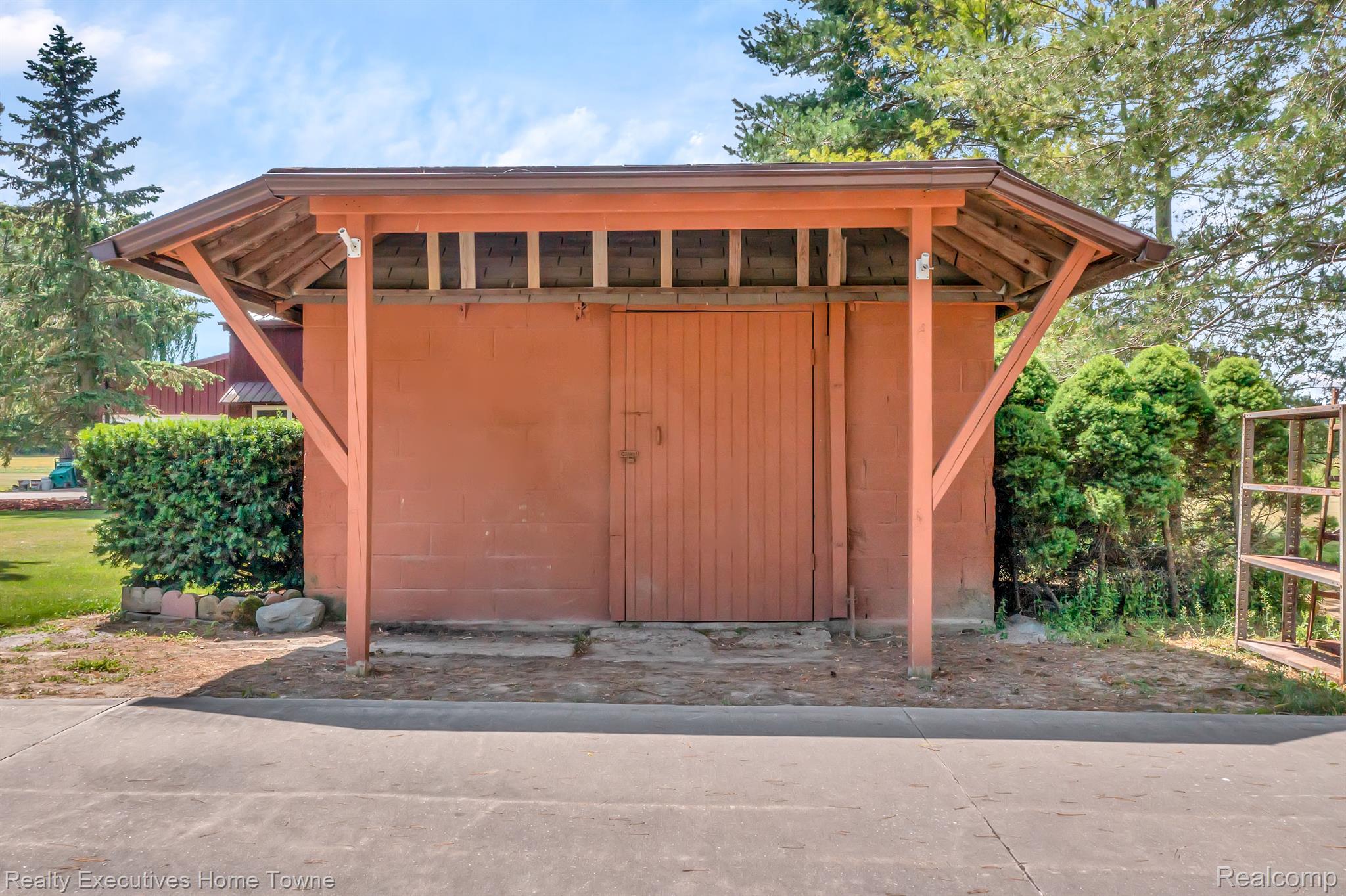 11653 Burt Road Memphis, MI 48041 - Photo 28 of 49 Shed