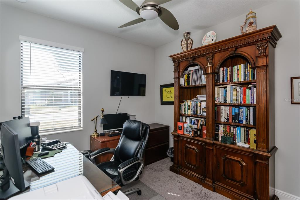 11347 Weaver Hollow Road New Port Richey, FL 34654 - Photo 32 of 49