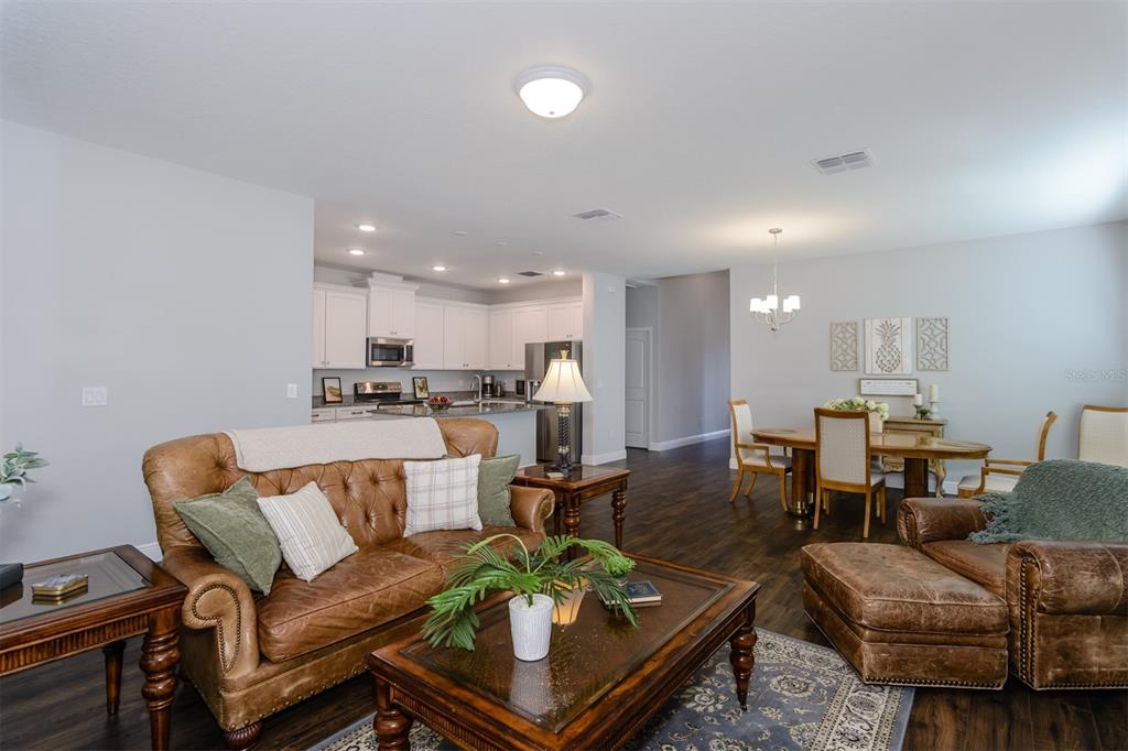 11347 Weaver Hollow Road New Port Richey, FL 34654 - Photo 8 of 49