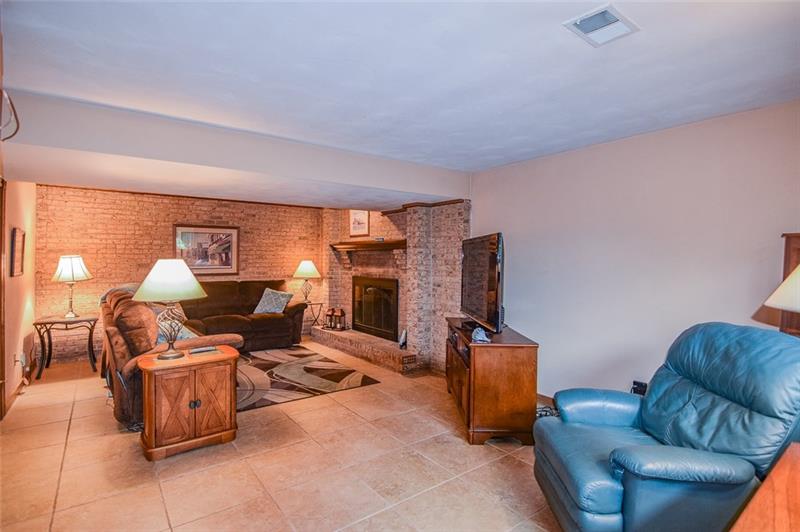 1653 O'Block Road Pittsburgh, PA 15239 - Photo 15 of 24 Gallery Image 15