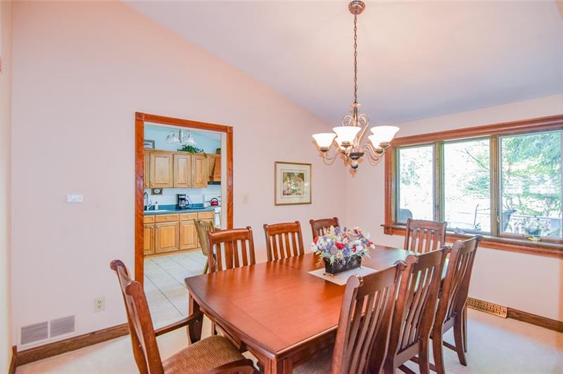 1653 O'Block Road Pittsburgh, PA 15239 - Photo 7 of 24 Gallery Image 7