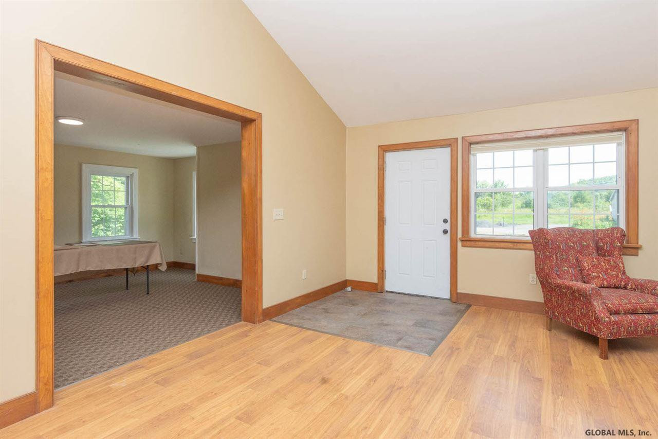 392 Bullock Road New Scotland, NY 12159 - Photo 3 of 70 Photo 3