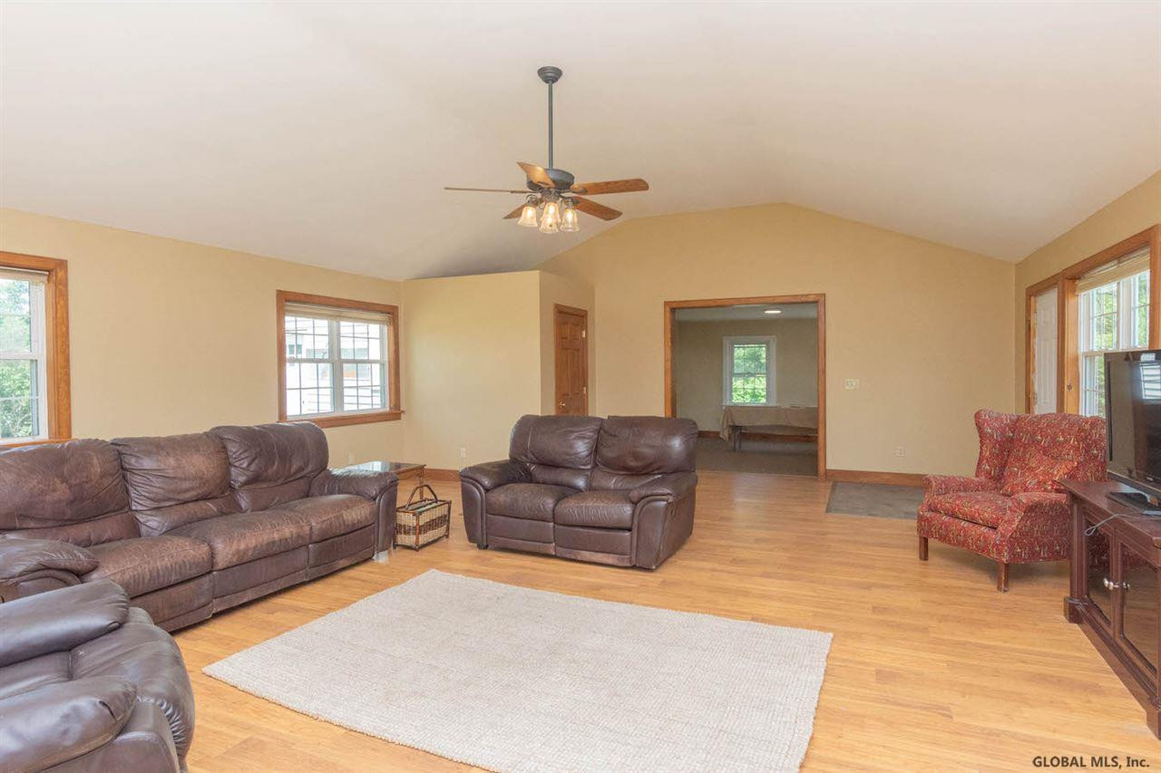 392 Bullock Road New Scotland, NY 12159 - Photo 8 of 70 Photo 8