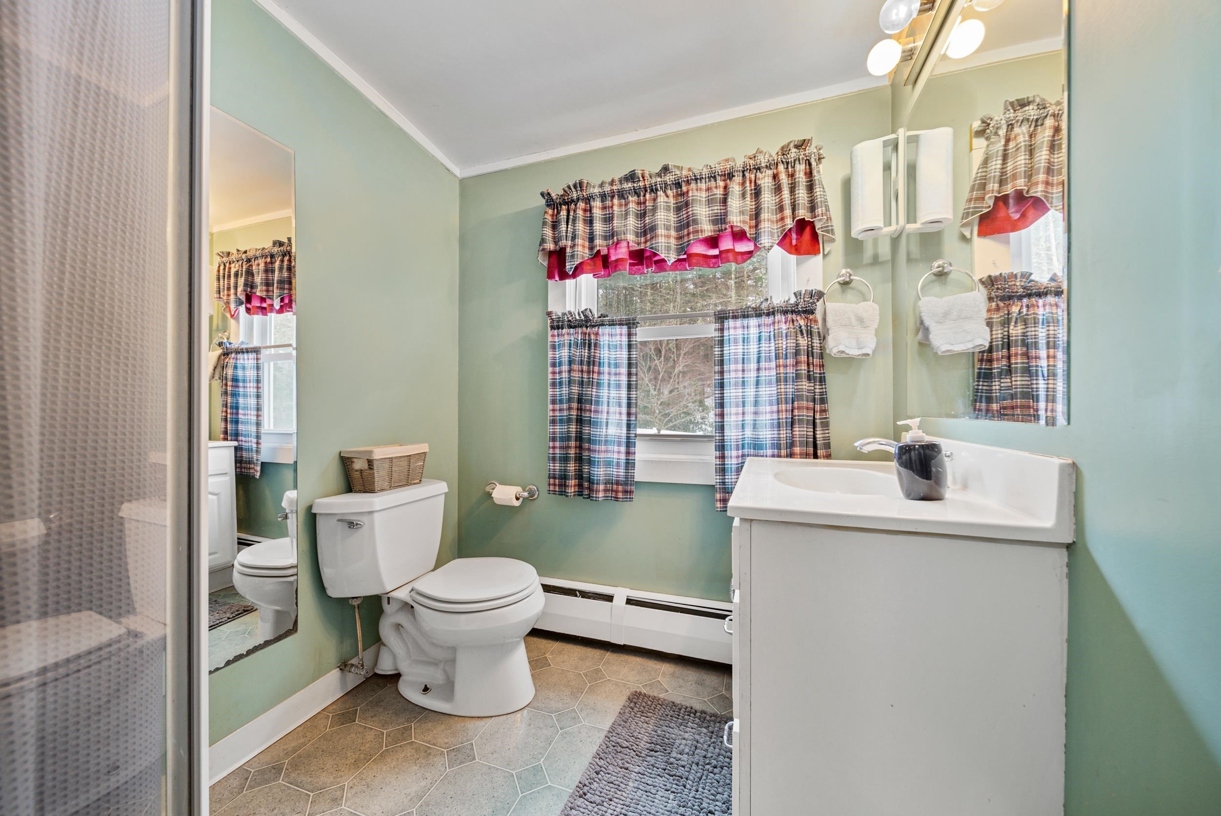 25 Caron Road Bedford, NH 03110 - Photo 24 of 40 Gallery Image 24