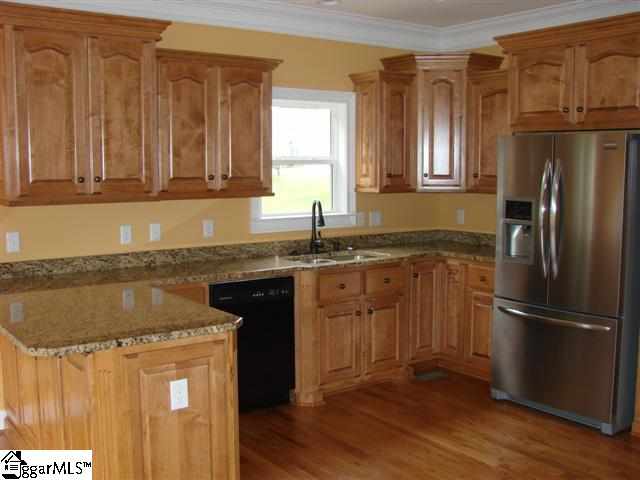 246 Streams Way Anderson, SC 29625 - Photo 6 of 24