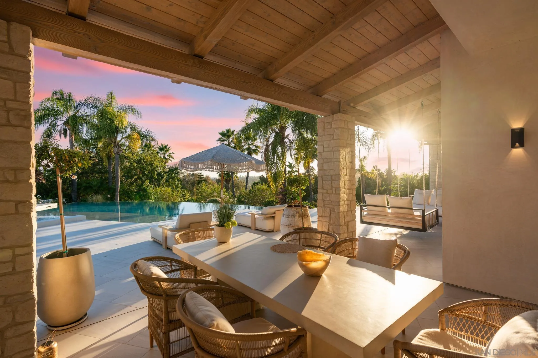 7150 Via Del Charro Rancho Santa Fe, CA 92067 - Photo 9 of 75