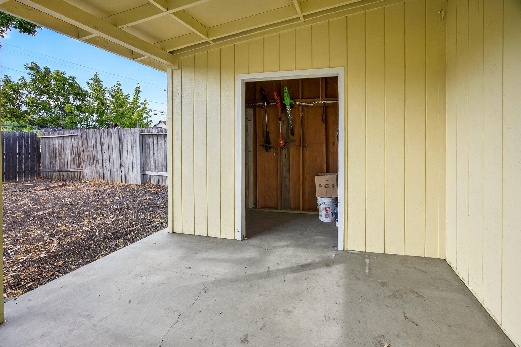 555 Freeman Road, Unit 204 Central Point, OR 97502 - Photo 31 of 44 Storage off Patio