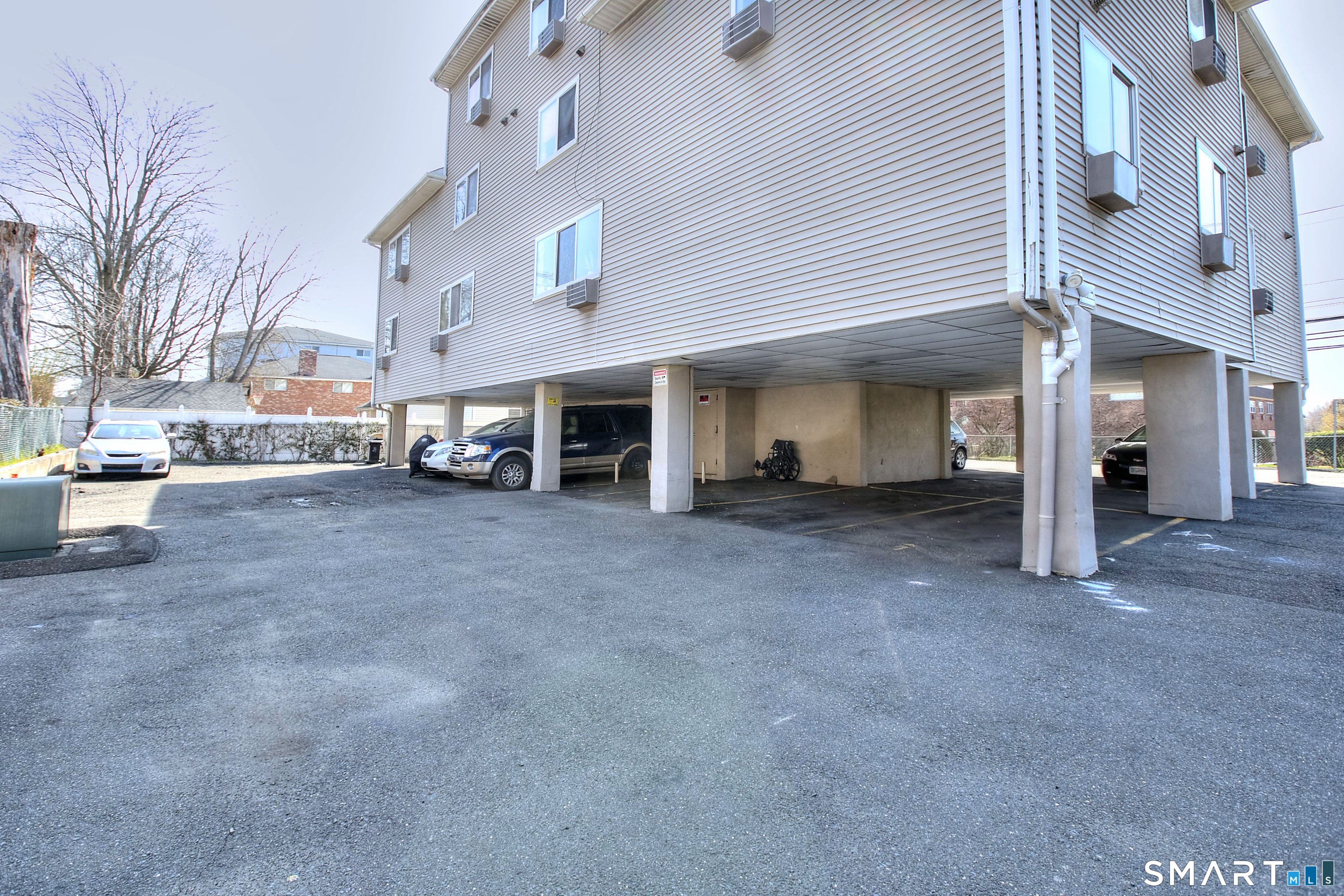 638 Cove Road, Unit 2 Stamford, CT 06902 - Photo 23 of 29