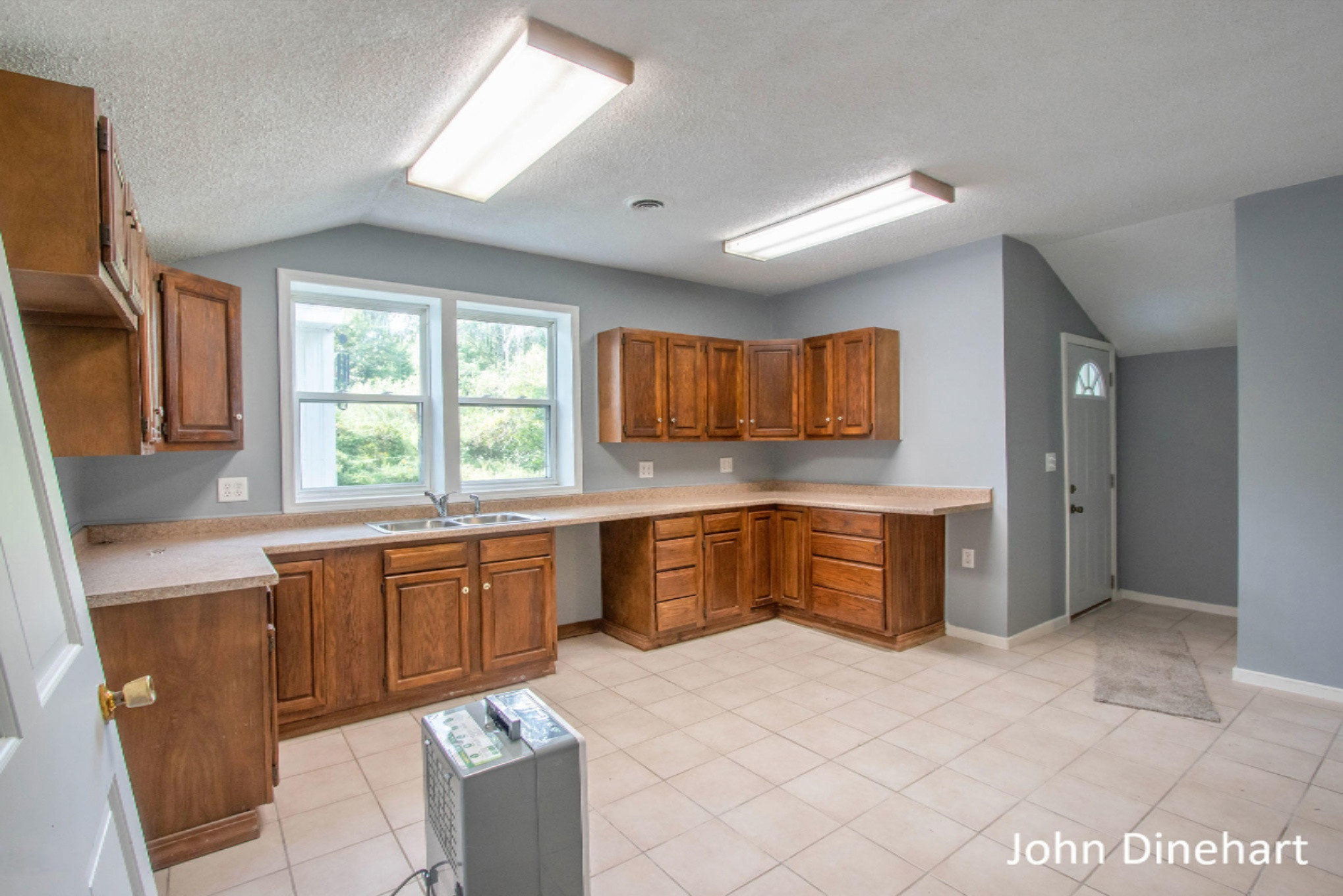3412 Olmstead Road Muir, MI 48860 - Photo 10 of 22 IMG_9731
