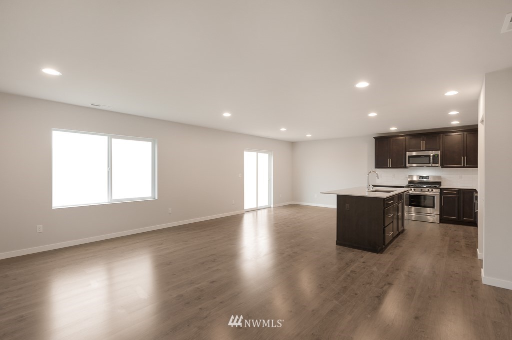 1306 11th Street, Unit DM 2 Sultan, WA 98294 - Photo 15 of 31 Gallery Image 15