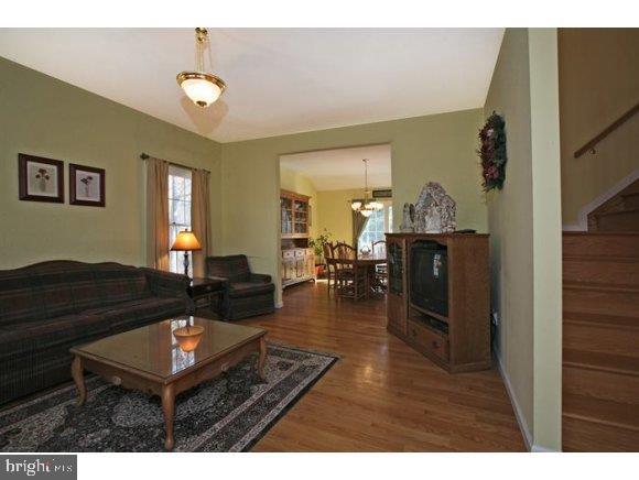 427 Stage Road Tuckerton, NJ 08087 - Photo 8 of 30 Gallery Image 8