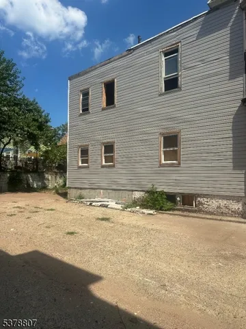 $699,000 | 338 Clifton Avenue, Newark, NJ 07104