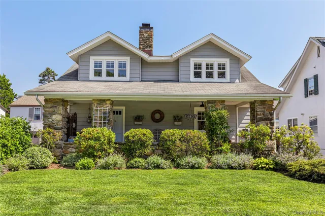 $1,995,000 | 321 Rye Beach Avenue, Rye, NY 10580