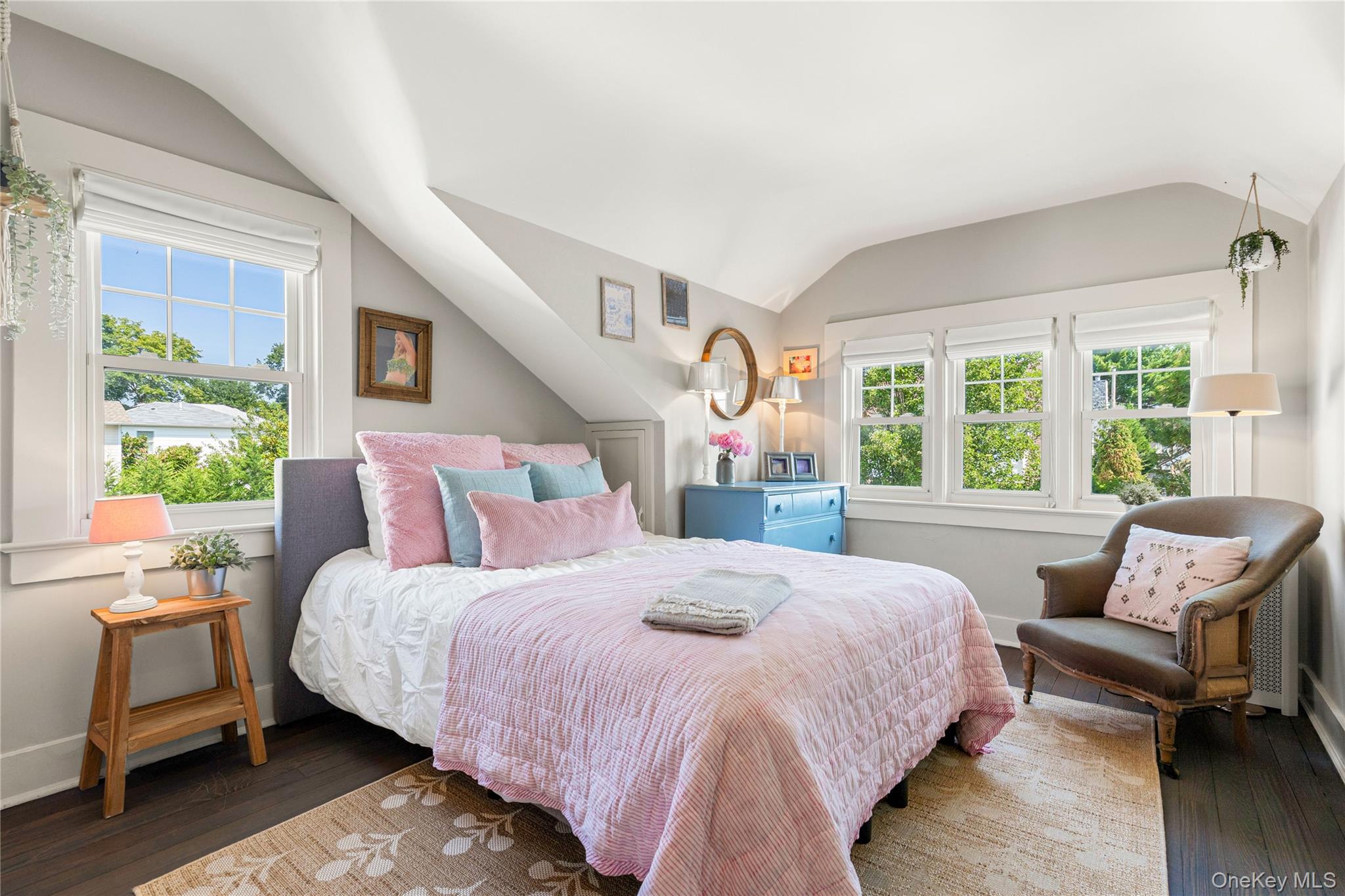 321 Rye Beach Avenue Rye, NY 10580 - Photo 26 of 36 Bedroom #3 with lofted ceiling