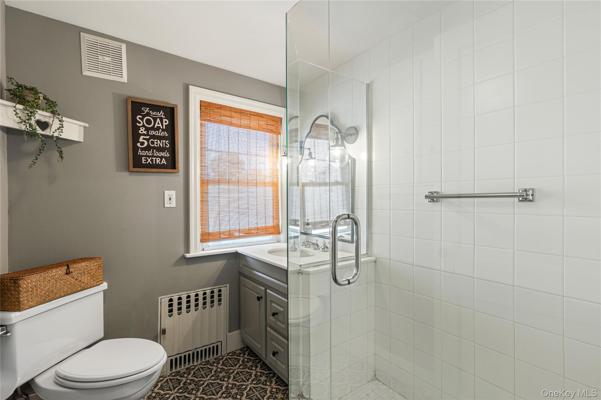 321 Rye Beach Avenue Rye, NY 10580 - Photo 27 of 36 Full hall bathroom #3