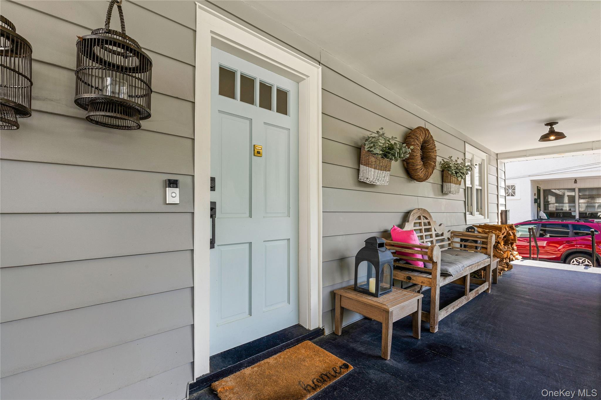321 Rye Beach Avenue Rye, NY 10580 - Photo 3 of 36 Front Door entrance