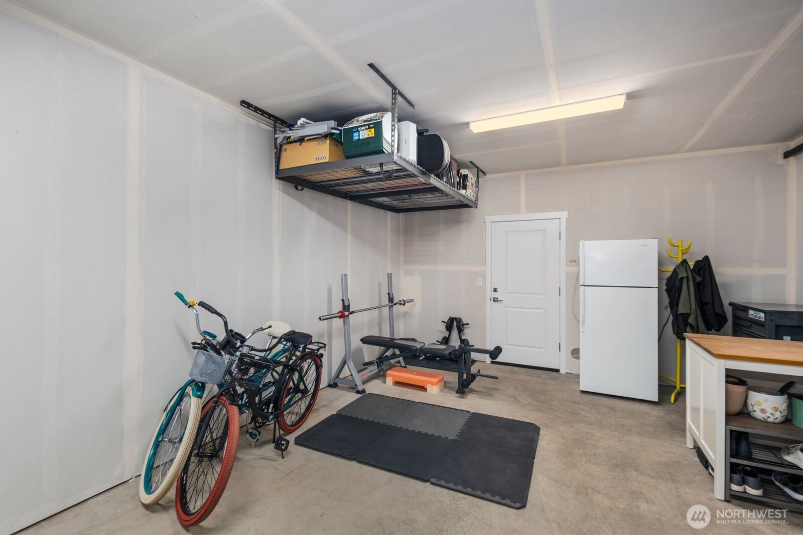 18124 1st Place Southwest Normandy Park, WA 98166 - Photo 33 of 40