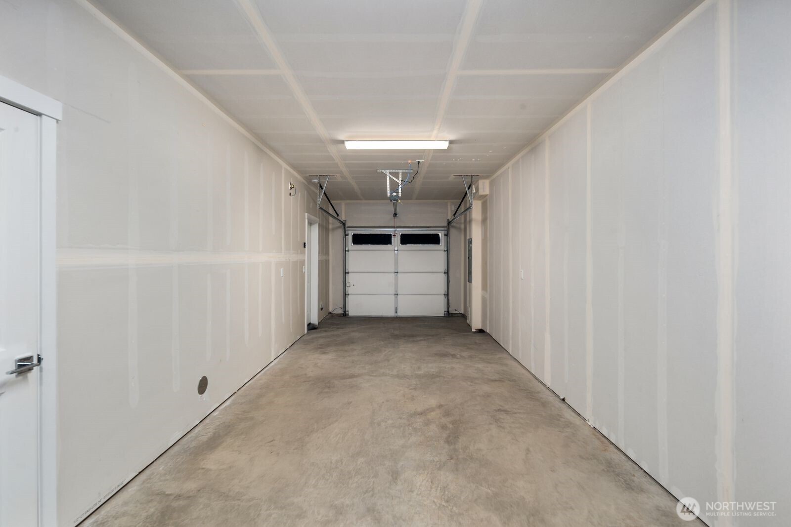 18124 1st Place Southwest Normandy Park, WA 98166 - Photo 38 of 40