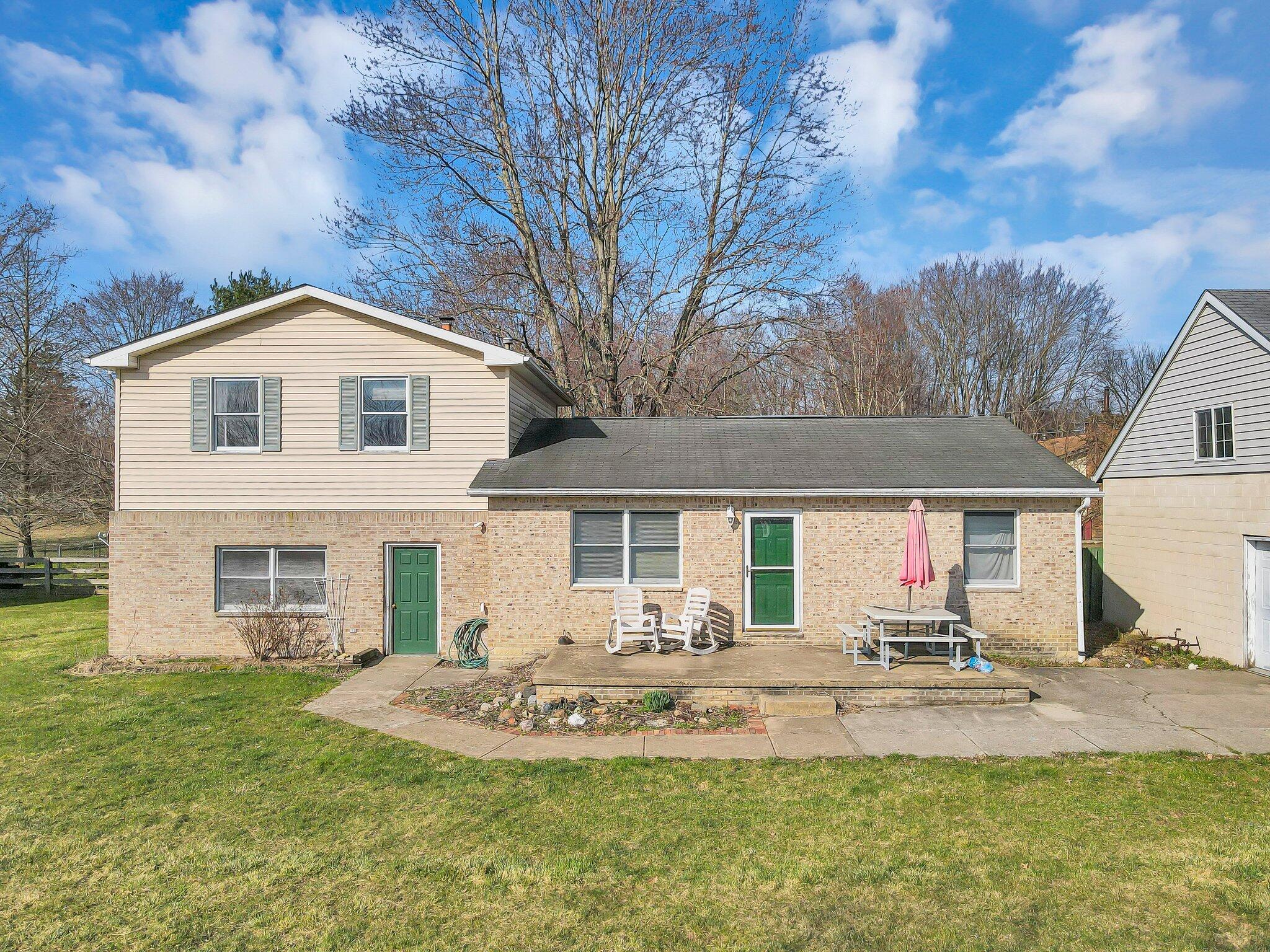 5225 Deeds Road Southwest Pataskala, OH 43062 - Photo 1 of 43 Home front