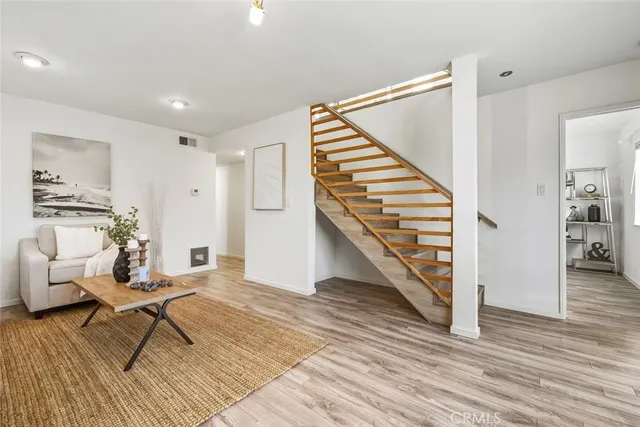 $2,590,000 | 3124 Ocean Drive, Oxnard, CA 93035