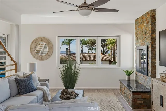 $2,590,000 | 3124 Ocean Drive, Oxnard, CA 93035