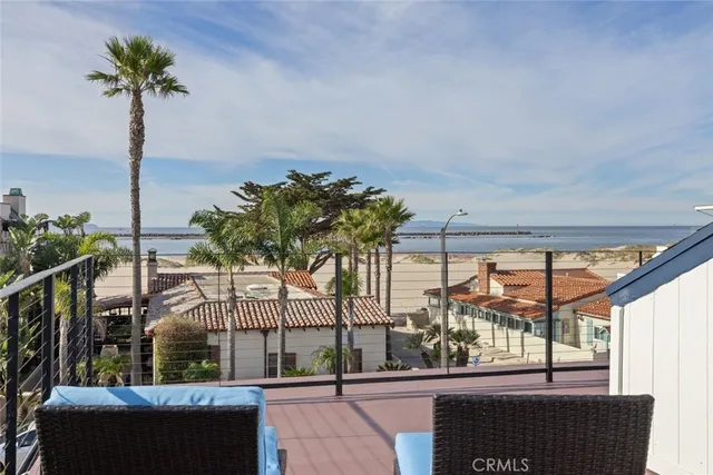 $2,590,000 | 3124 Ocean Drive, Oxnard, CA 93035