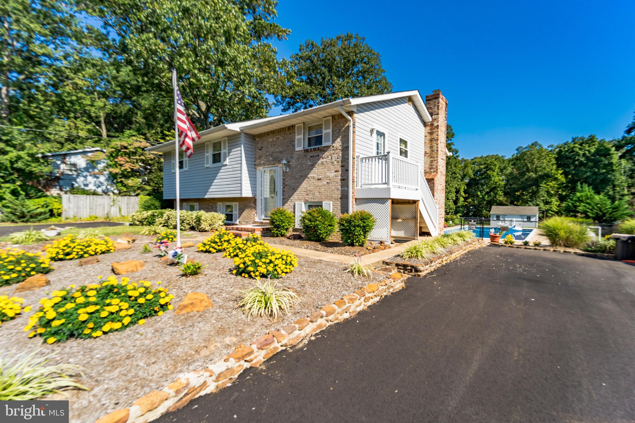 4632 Mountain Road Pasadena, MD 21122 - Photo 1 of 33 Gallery Image 1