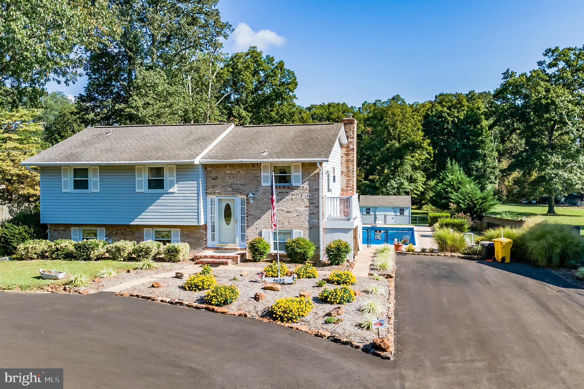 4632 Mountain Road Pasadena, MD 21122 - Photo 2 of 33 Gallery Image 2
