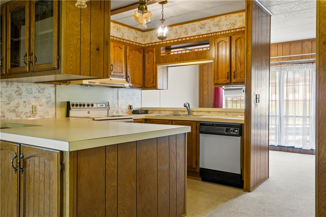 28 Lane D Coventry, RI 02816 - Photo 11 of 30