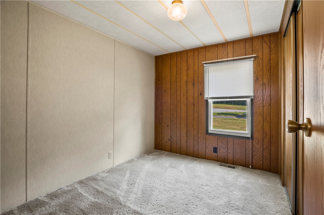 28 Lane D Coventry, RI 02816 - Photo 18 of 30