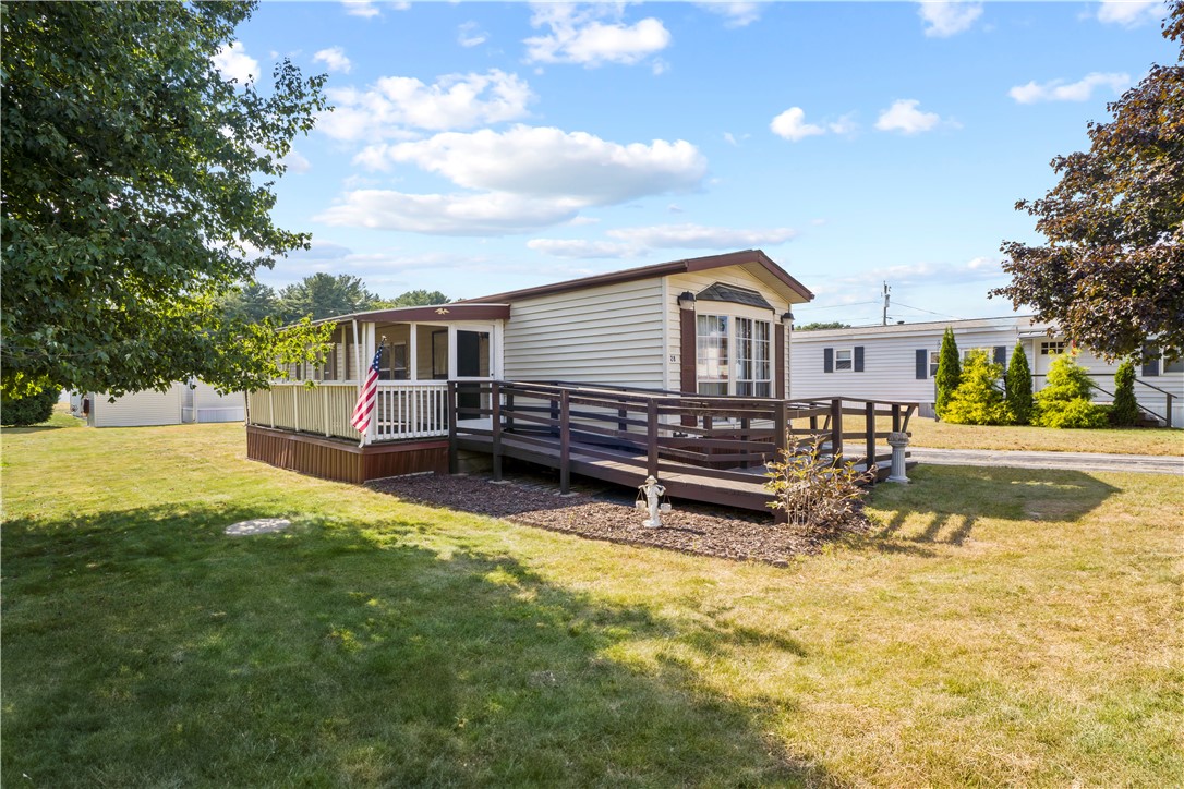 28 Lane D Coventry, RI 02816 - Photo 3 of 30