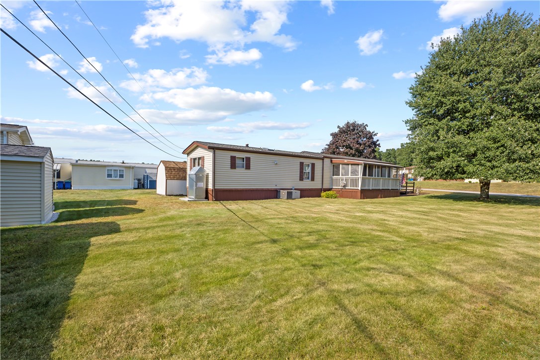 28 Lane D Coventry, RI 02816 - Photo 4 of 30