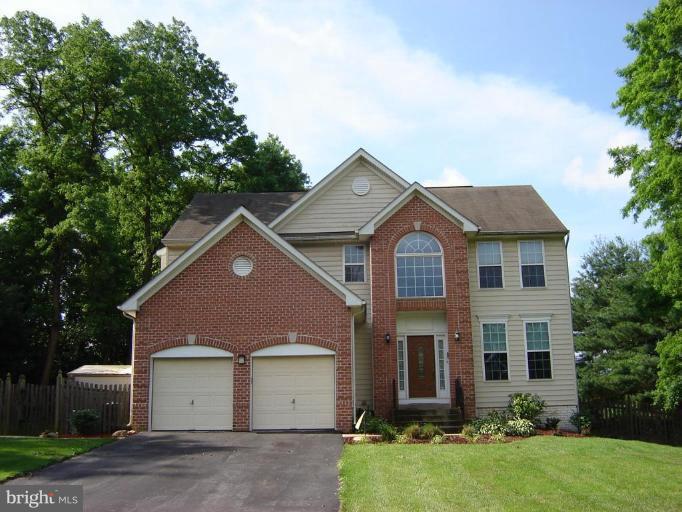 5 Roundridge Road Lutherville-Timonium, MD 21093 - Photo 1 of 16 Exterior (Main)