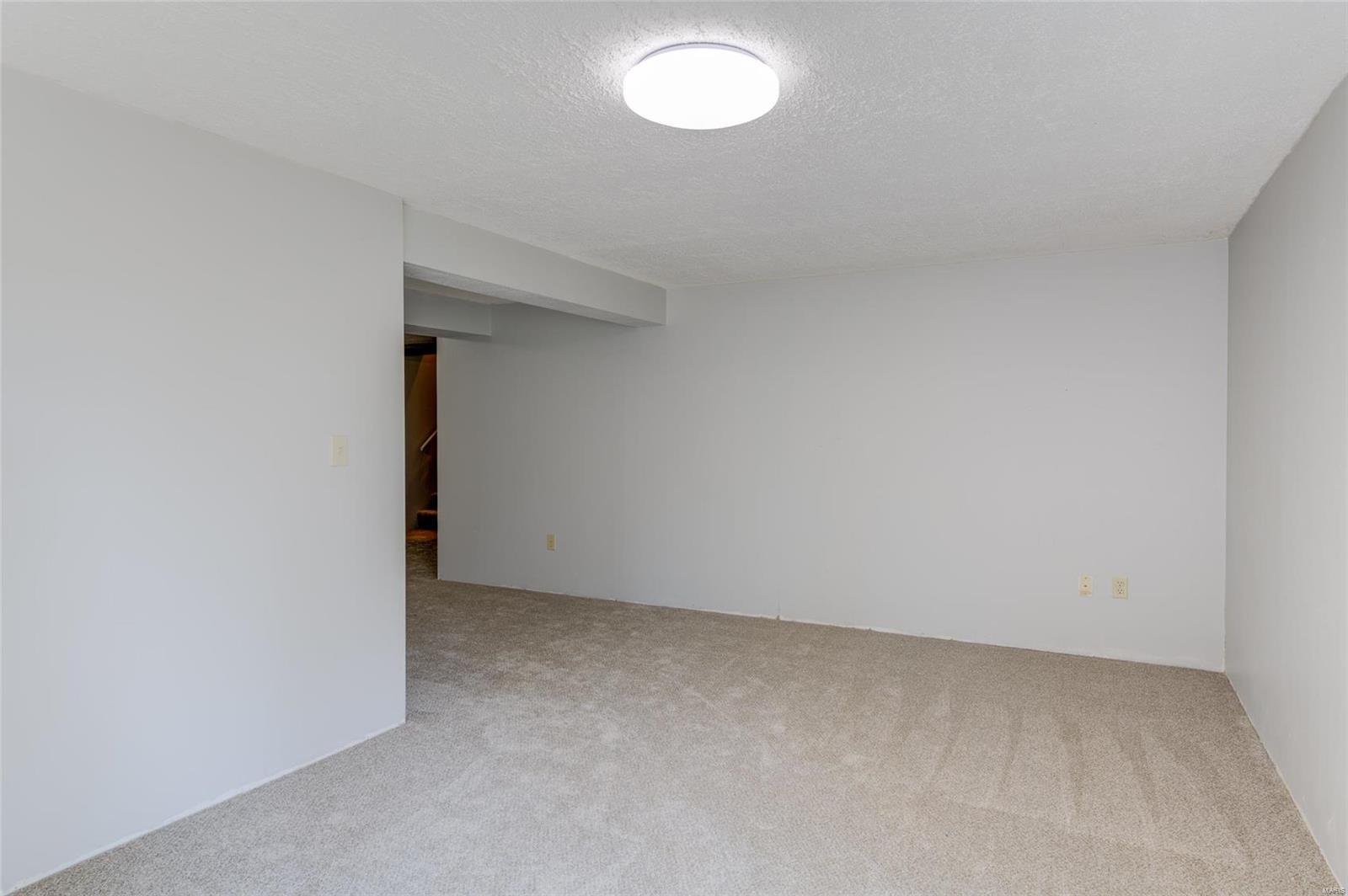 714 Green Ridge Lane St. Peters, MO 63376 - Photo 20 of 25 Gallery Image 20