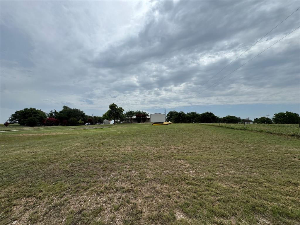 197 Private Road 4652 Rhome, TX 76078 - Photo 33 of 38