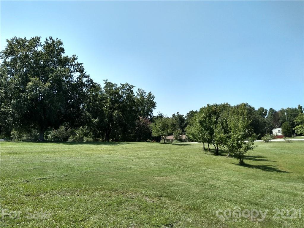 2085 Robert H Kirk Road Lancaster, SC 29720 - Photo 5 of 8 Gallery Image 5