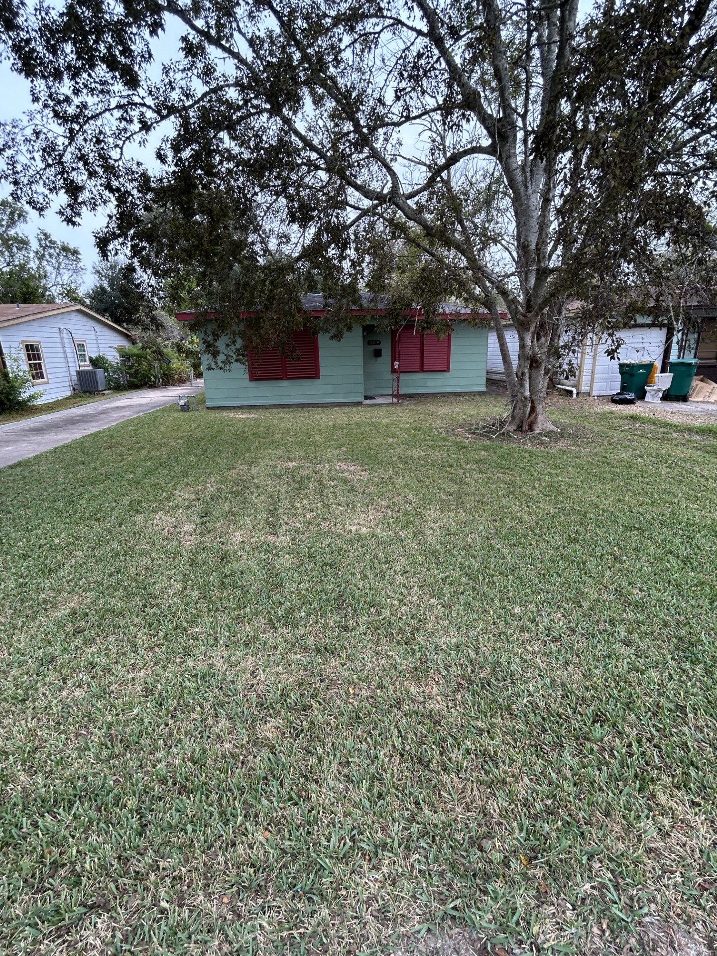 2109 Briar Lane La Marque, TX 77568 - Photo 2 of 20 a view of a house with a yard