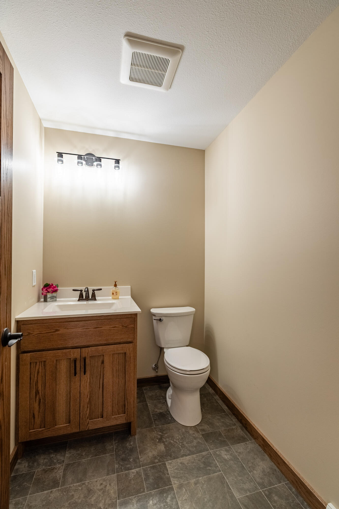 205 Pheasant Run Rollingstone, MN 55969 - Photo 11 of 25 C24I2620-HDR