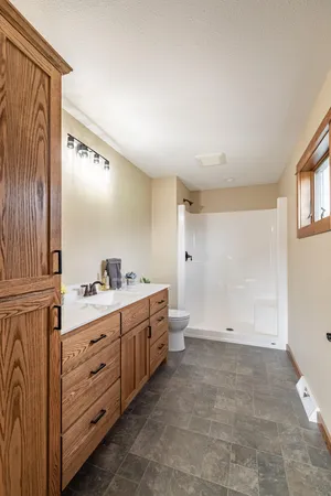 $451,900 | 205 Pheasant Run, Rollingstone, MN 55969