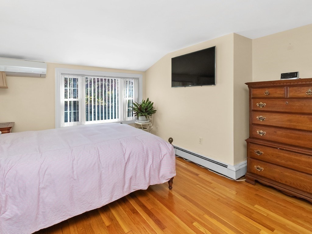6 Virginia Road Waltham, MA 02453 - Photo 19 of 39