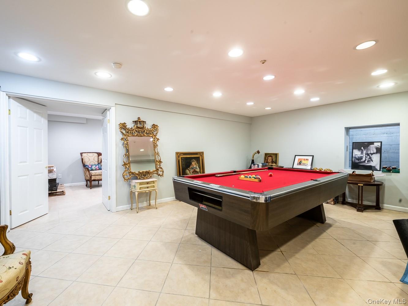 13 Lighthouse Road Great Neck, NY 11024 - Photo 28 of 34