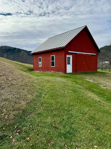 $495,000 | 3 Howe Lane, Tunbridge, VT 05077