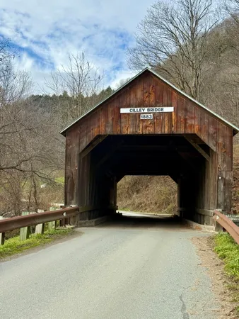 $465,000 | 3 Howe Lane, Tunbridge, VT 05077
