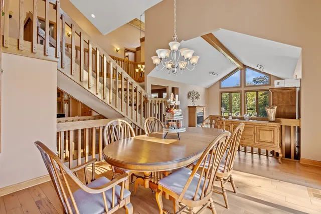 $899,900 | 27 Equestrian Way, Lemont, IL 60439