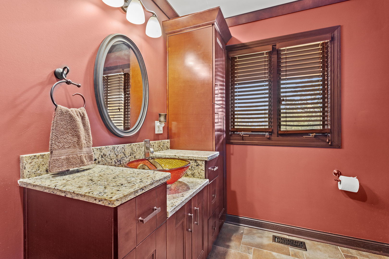 27 Equestrian Way Lemont, IL 60439 - Photo 24 of 60