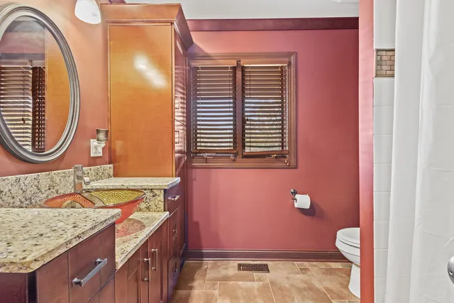 $899,900 | 27 Equestrian Way, Lemont, IL 60439