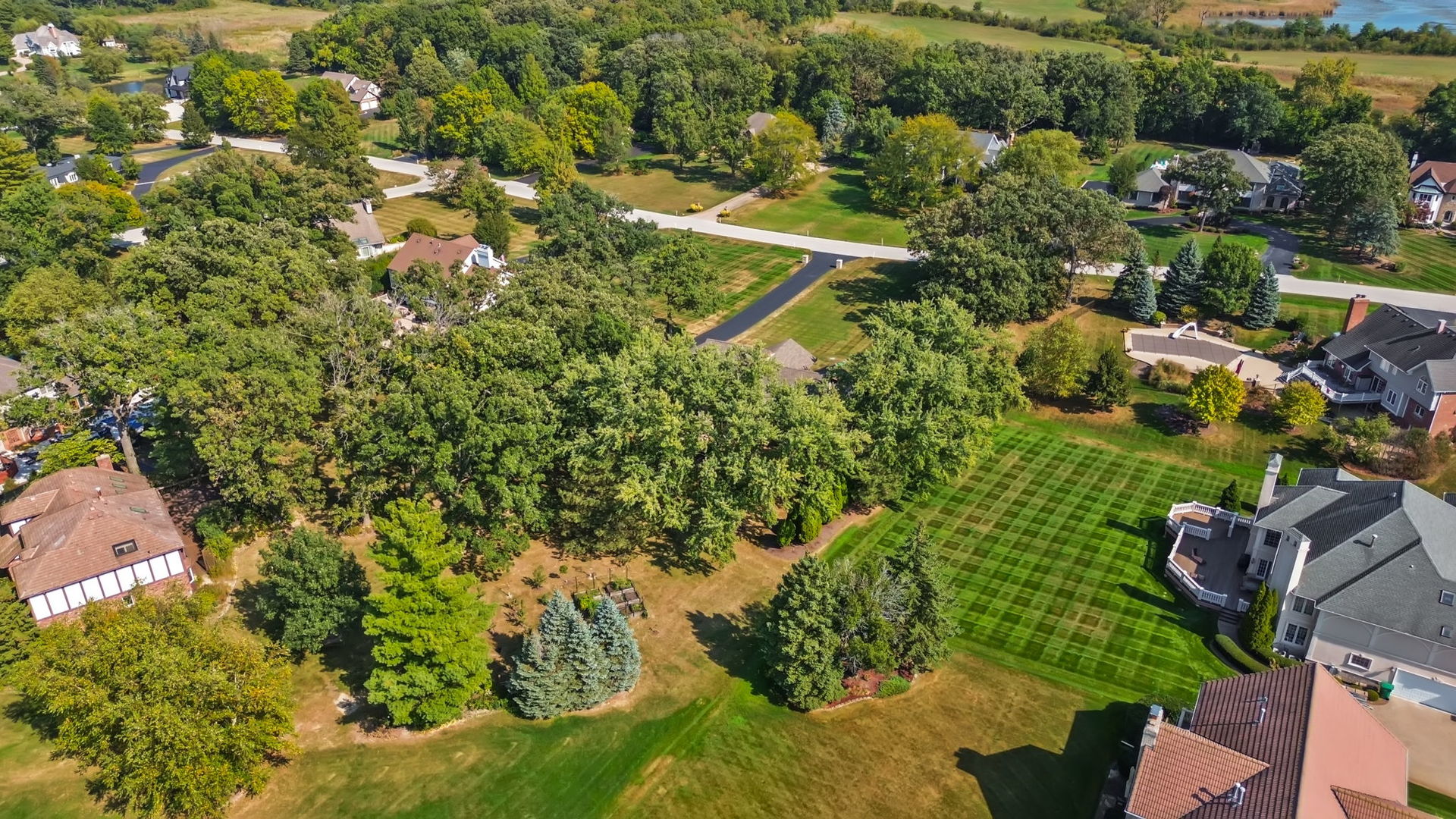 27 Equestrian Way Lemont, IL 60439 - Photo 57 of 60