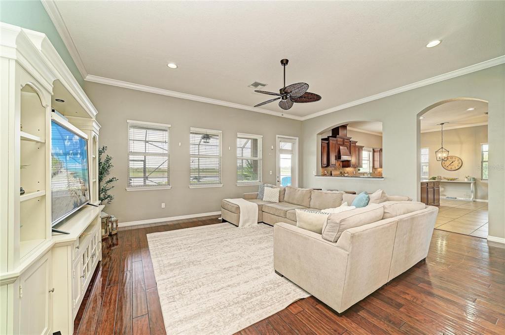 8438 Webber Road Sarasota, FL 34240 - Photo 28 of 68 Gallery Image 28