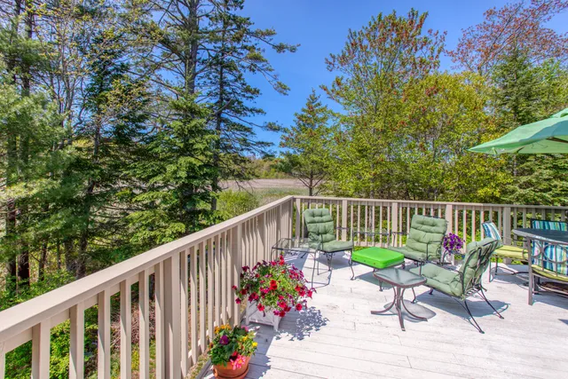 $815,500 | 30 Village Court, Unit 36, Boothbay Harbor, ME 04538